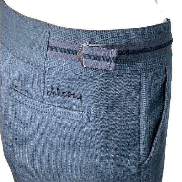 Volcom Gals Womens Mini Skirt Raw Hem Skater Straight Buckle Accent Gray Size 5 - Picture 4 of 7